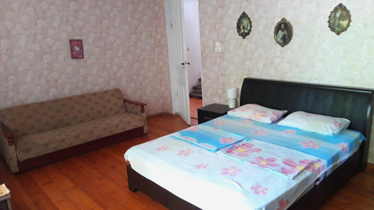 Pospolita Guest House Kʼutʼaisi Exterior foto